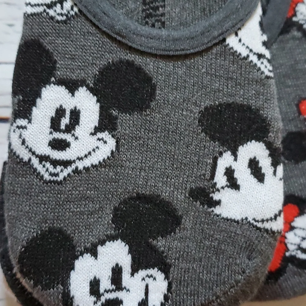 🎉 HOST PICK 🎉🆕️ DISNEY LOW CUT NO-SHOW SOCKS (5)